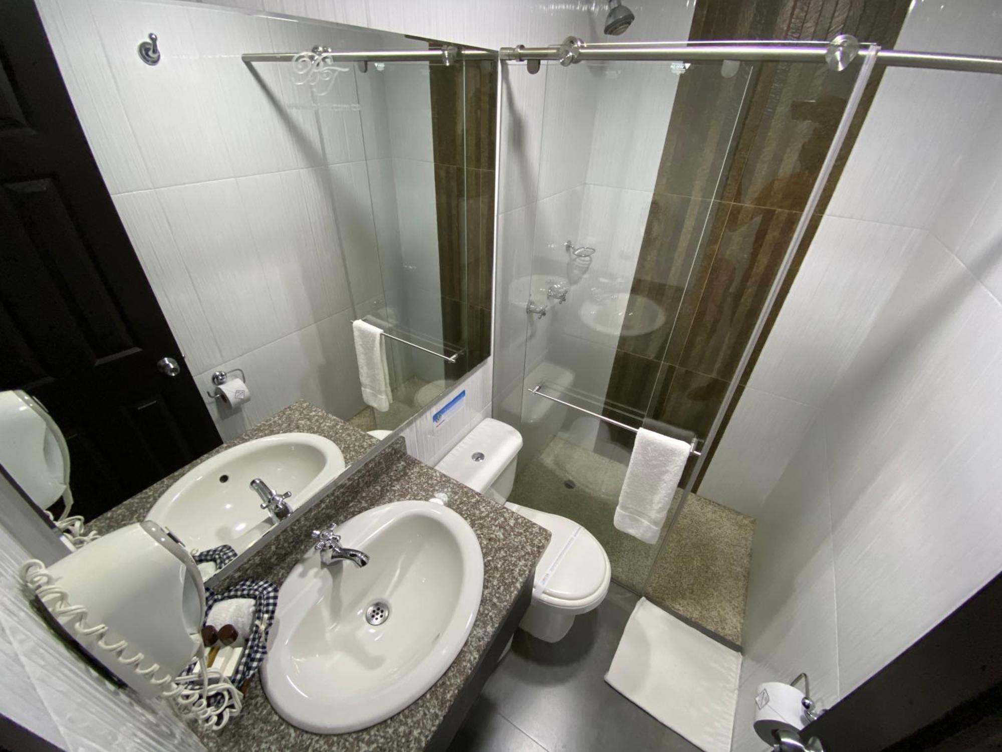 Beta Hotel Саленто Экстерьер фото