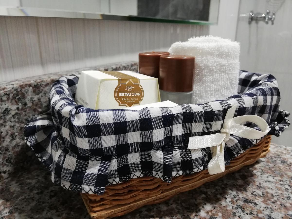 Beta Hotel Саленто Экстерьер фото